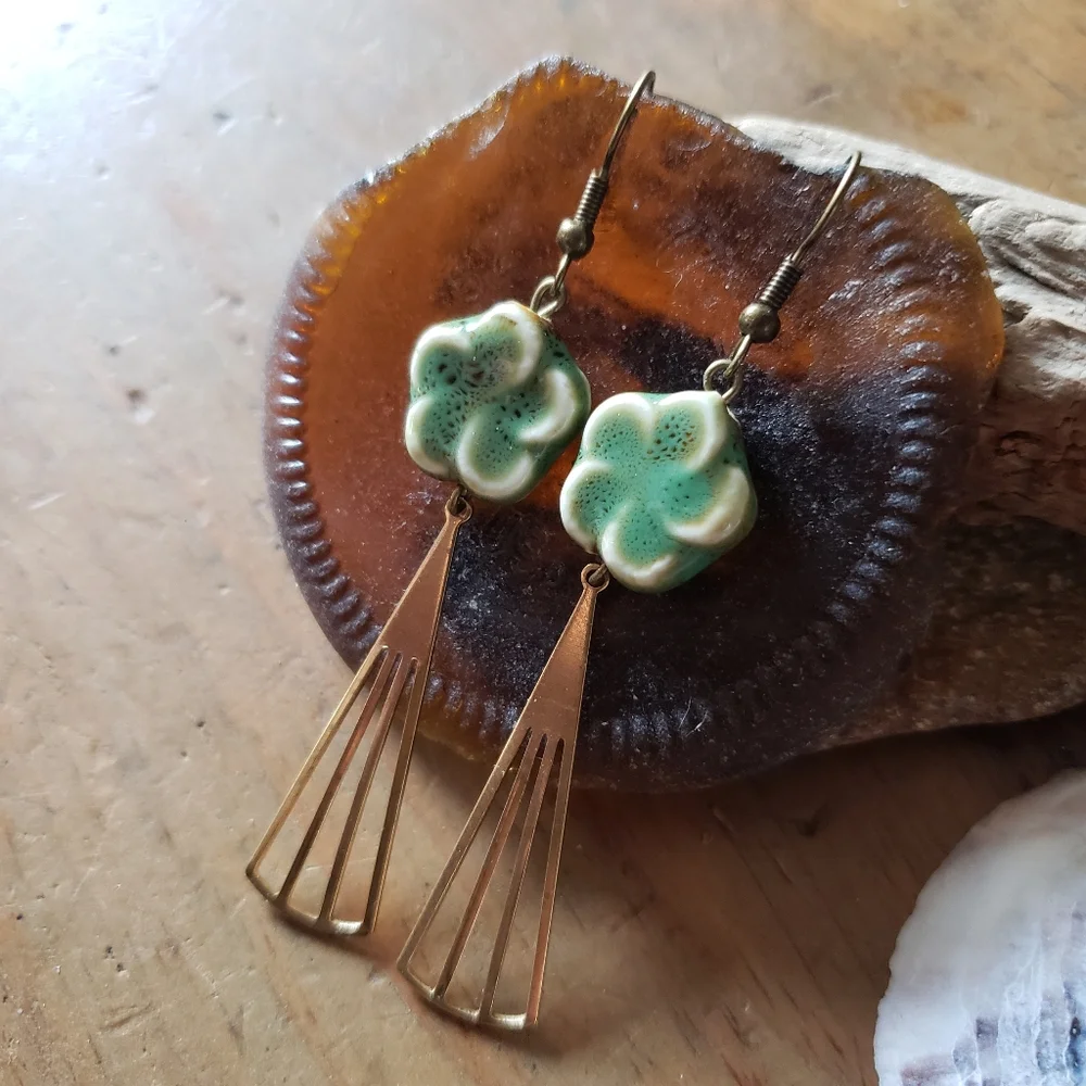 Handmade Ceramic Flowers x Raw Brass Fans Earrings